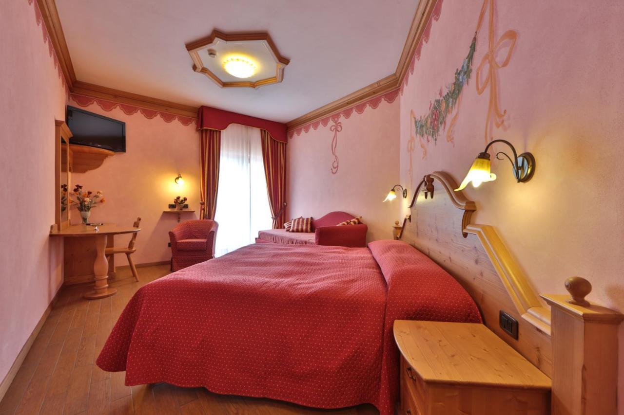 Hotel Fai Fai della Paganella Eksteriør billede