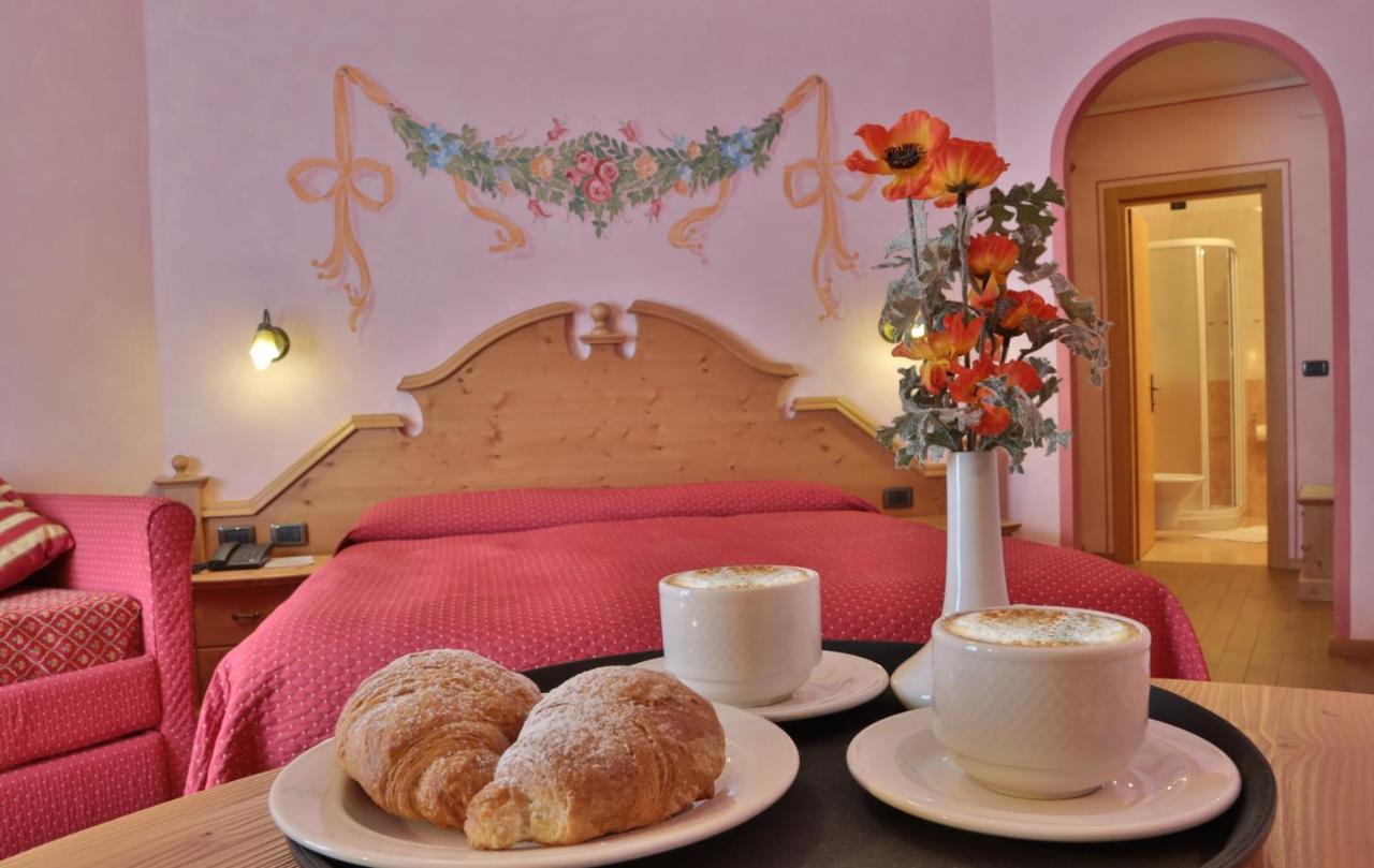 Hotel Fai Fai della Paganella Eksteriør billede