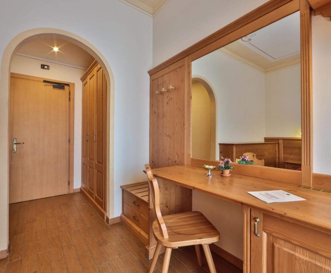 Hotel Fai Fai della Paganella Eksteriør billede