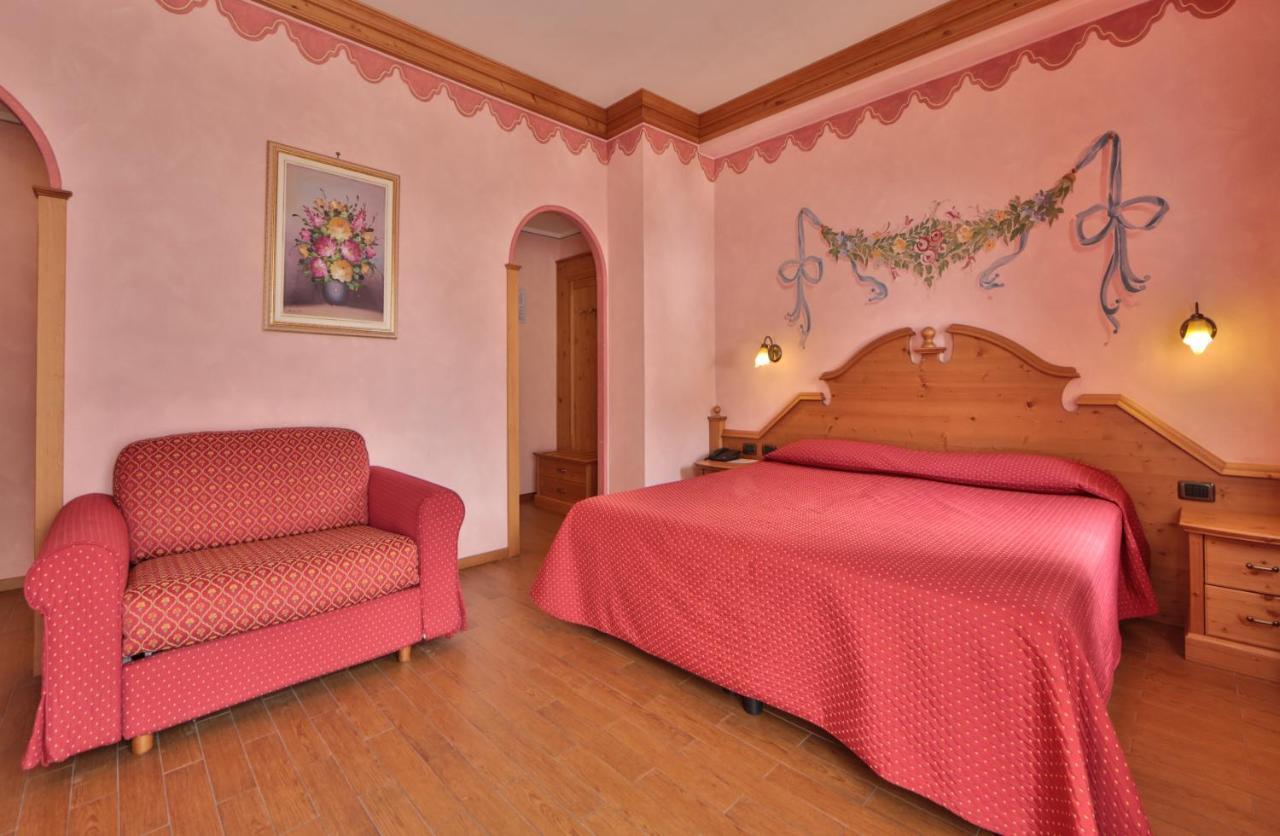 Hotel Fai Fai della Paganella Eksteriør billede