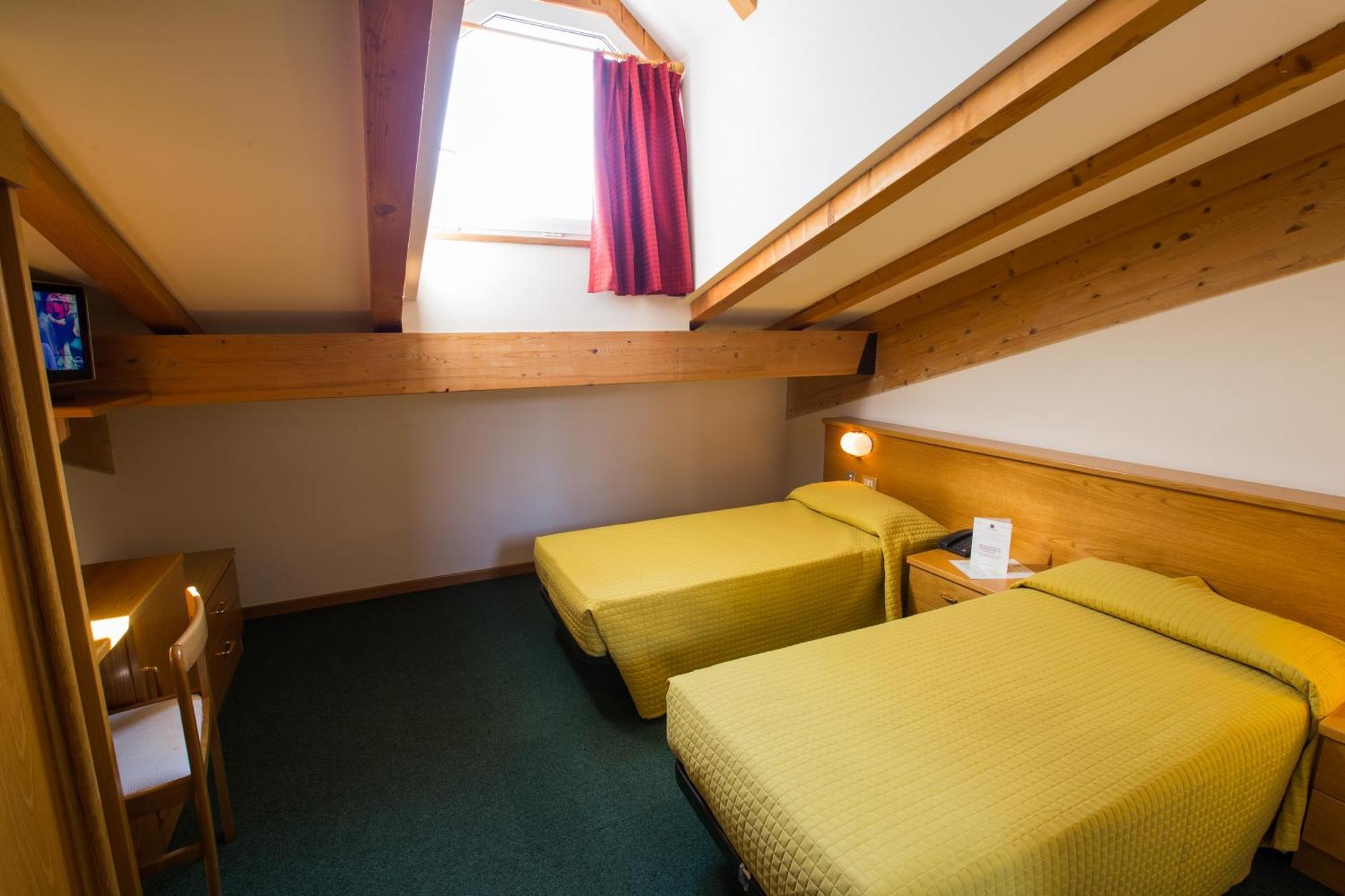Hotel Fai Fai della Paganella Værelse billede