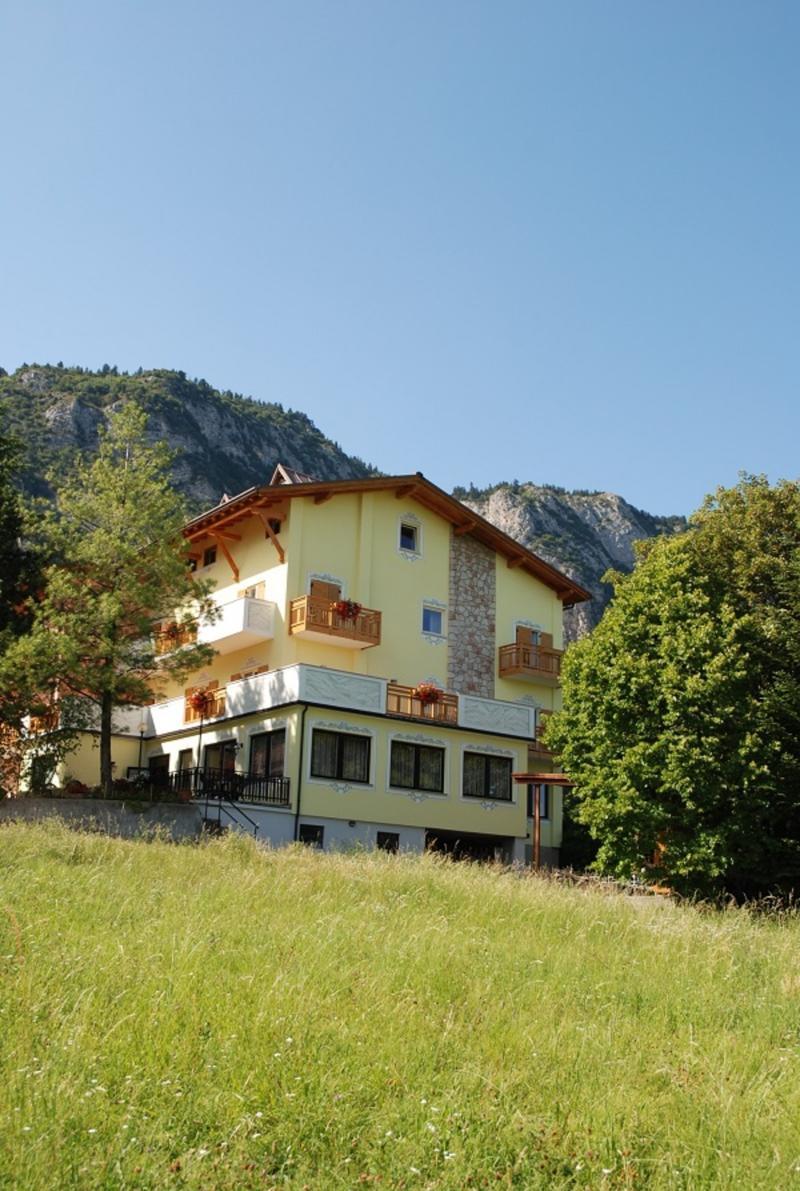 Hotel Fai Fai della Paganella Eksteriør billede