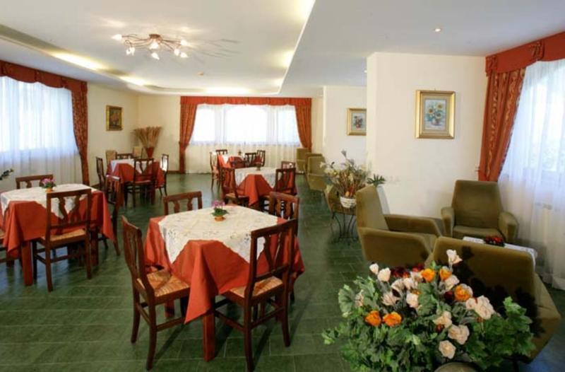 Hotel Fai Fai della Paganella Eksteriør billede